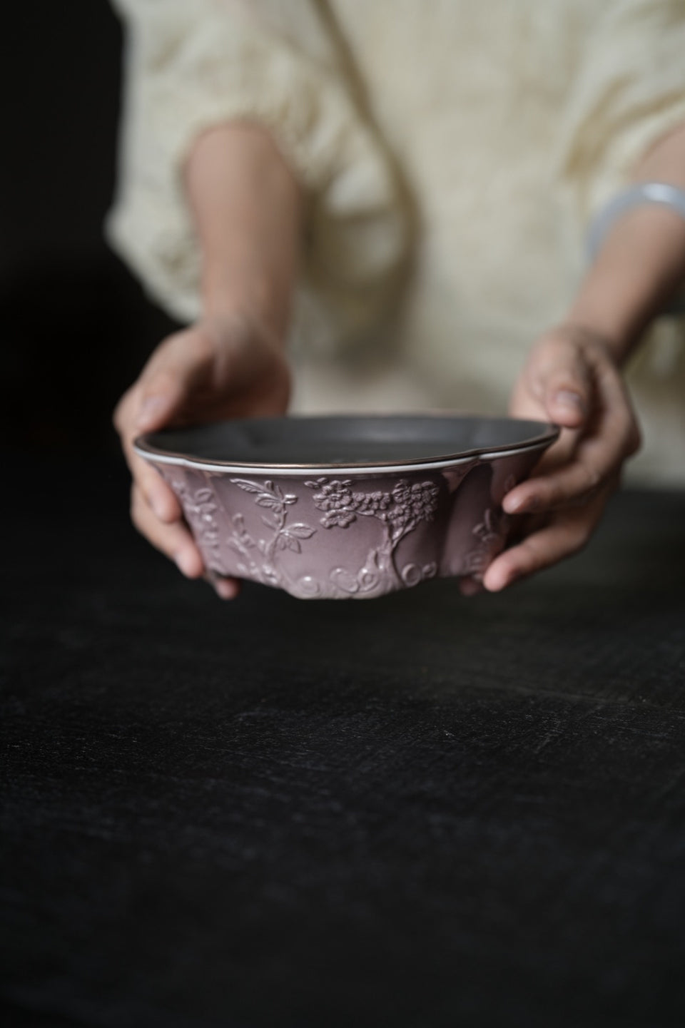 Muted Mauve Begonia Relief Hucheng Tea Tray