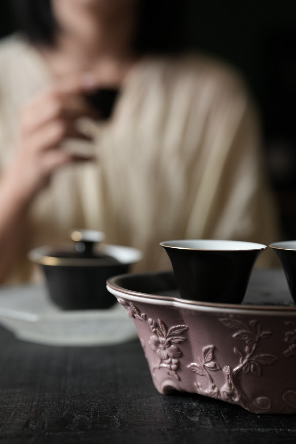 Muted Mauve Begonia Relief Hucheng Tea Tray