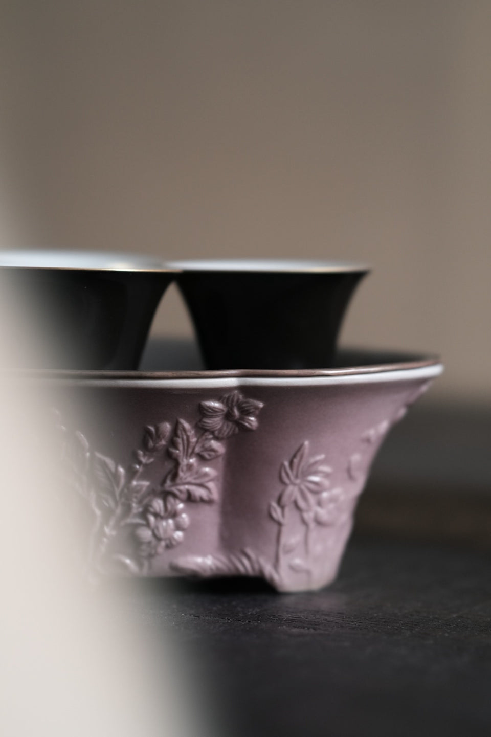 Muted Mauve Begonia Relief Hucheng Tea Tray