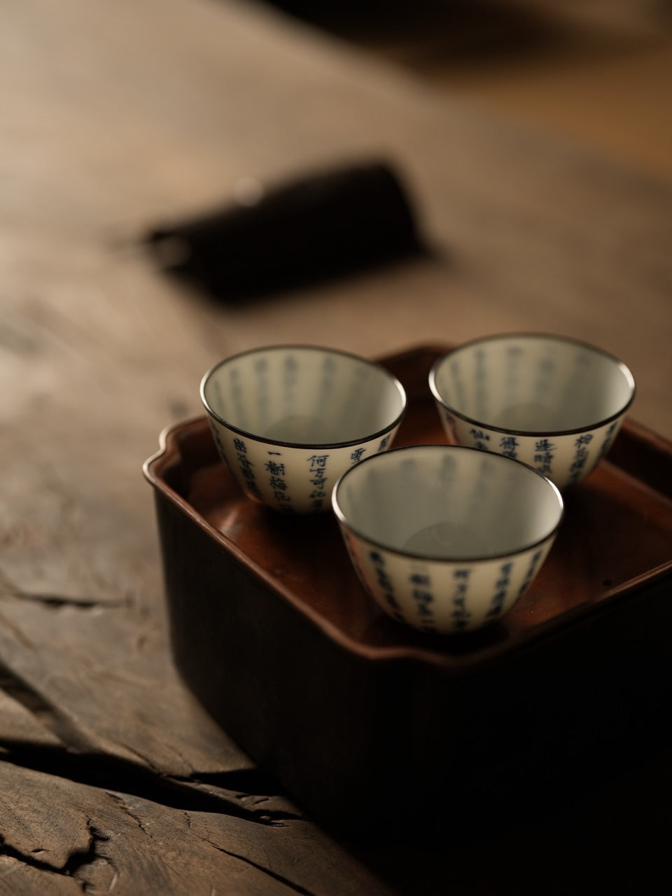 Eggshell Blue-and-White Teacup with Silver Rim