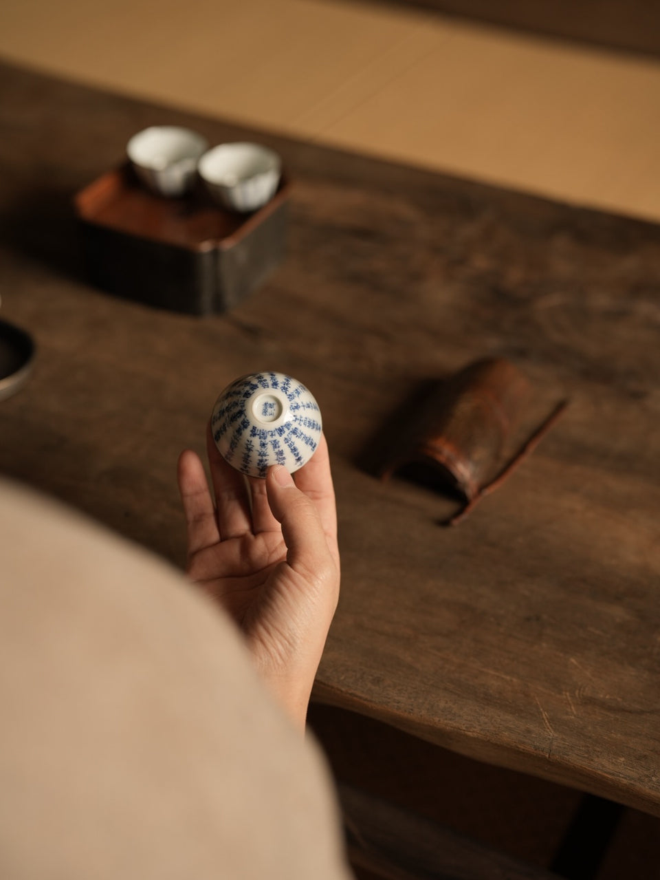 Eggshell Blue-and-White Teacup with Silver Rim