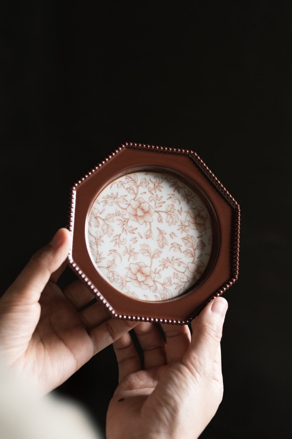 Chestnut - Brown Octagonal Tea Tray With Lotus Scroll Pattern