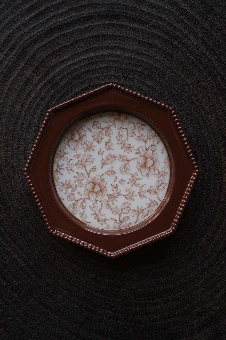 Chestnut - Brown Octagonal Tea Tray With Lotus Scroll Pattern