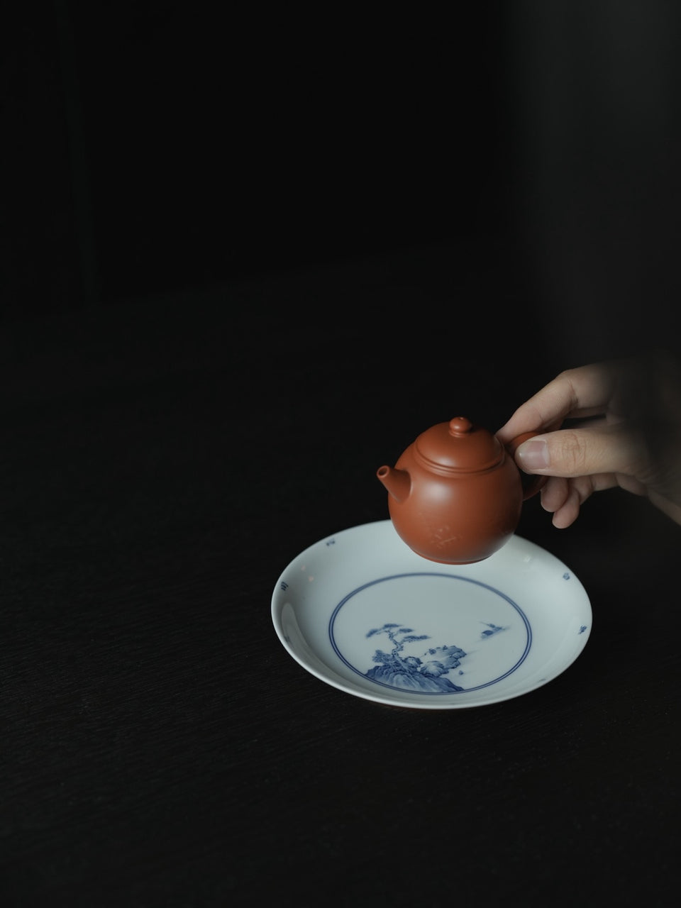 Cappuccino Glaze with Qinghua Landscape Hucheng Tea Tray