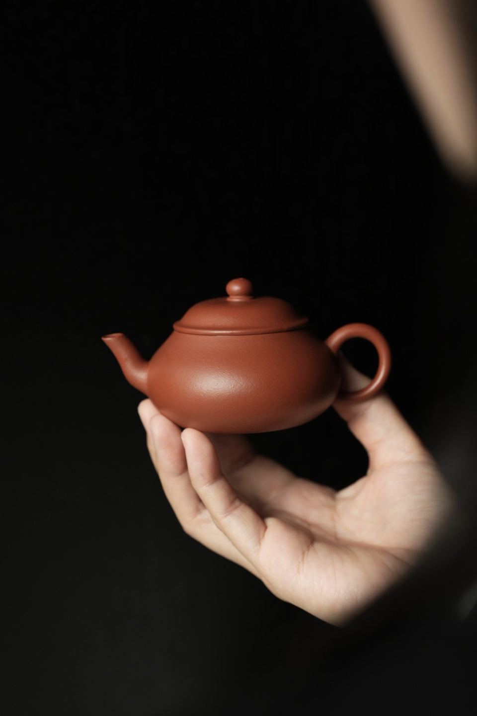 Yixing Zhuni Low Pear Teapot