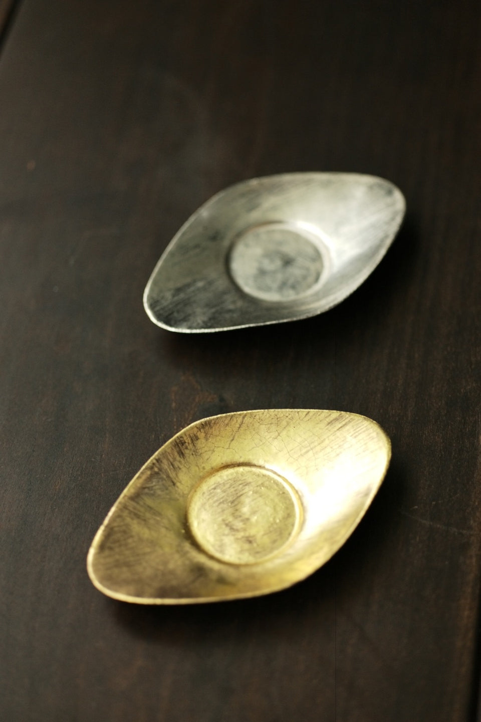 Gold & Silver Ceramic Teacup Coaster