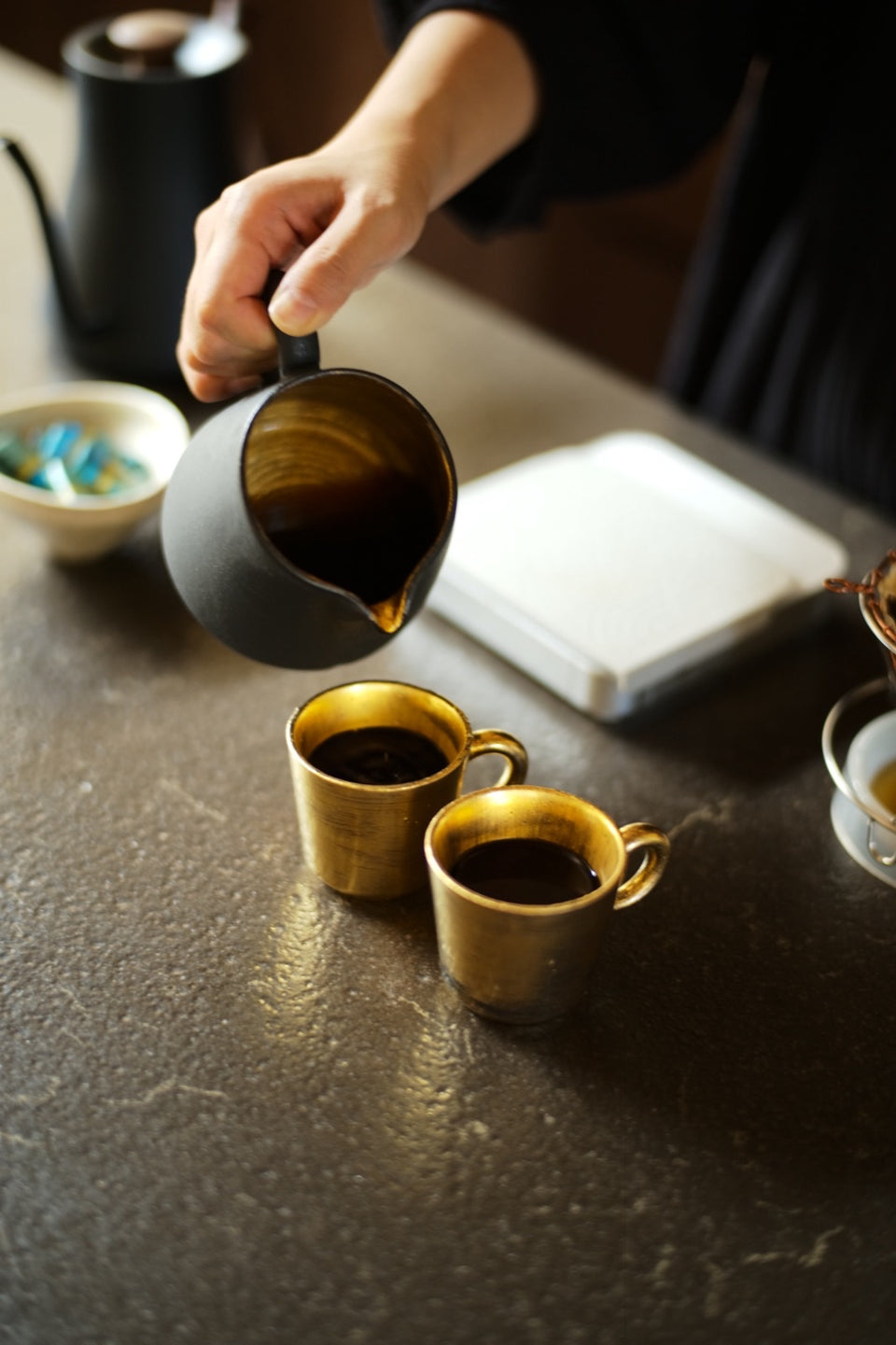 Minimalist Coffee Carafe