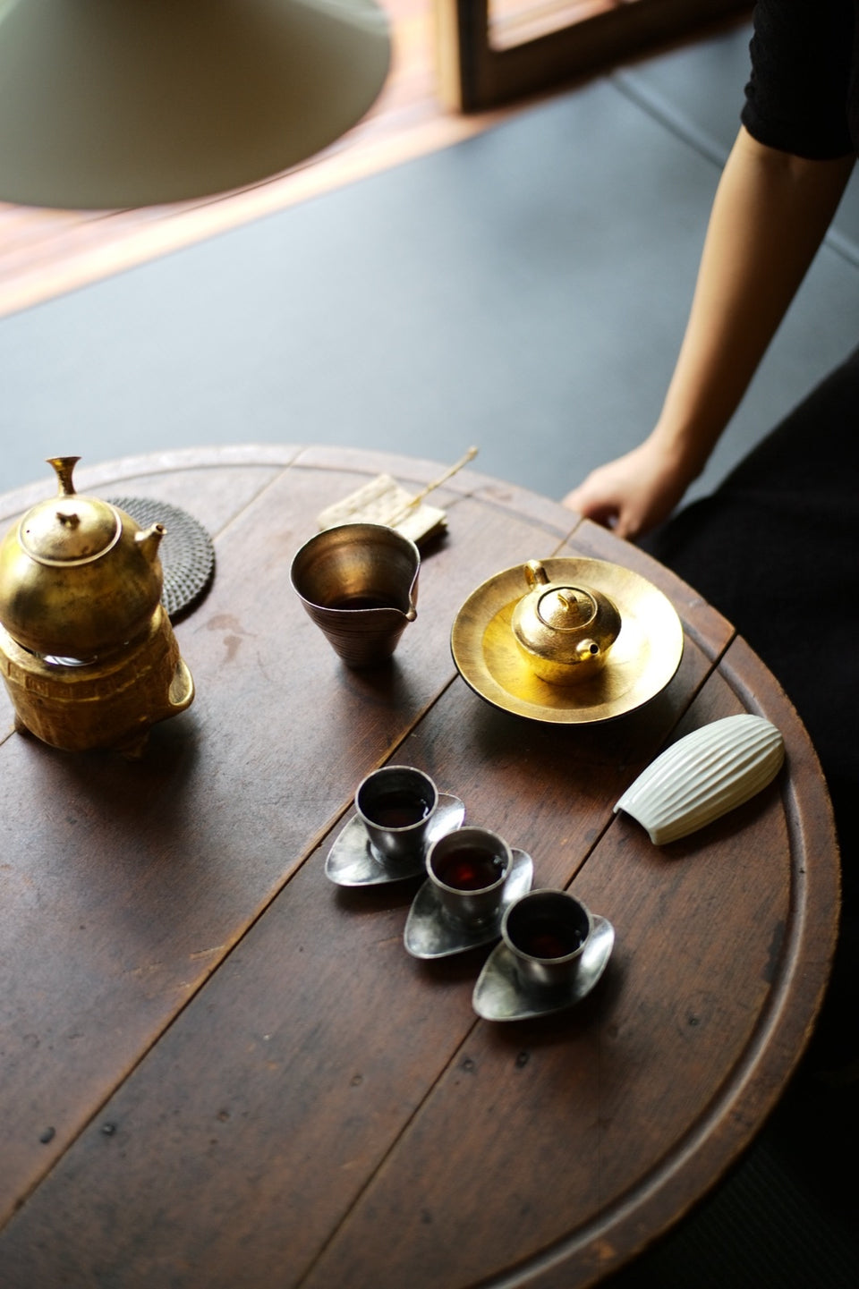 Gold or Silver-glazed "Cut Top" teapot