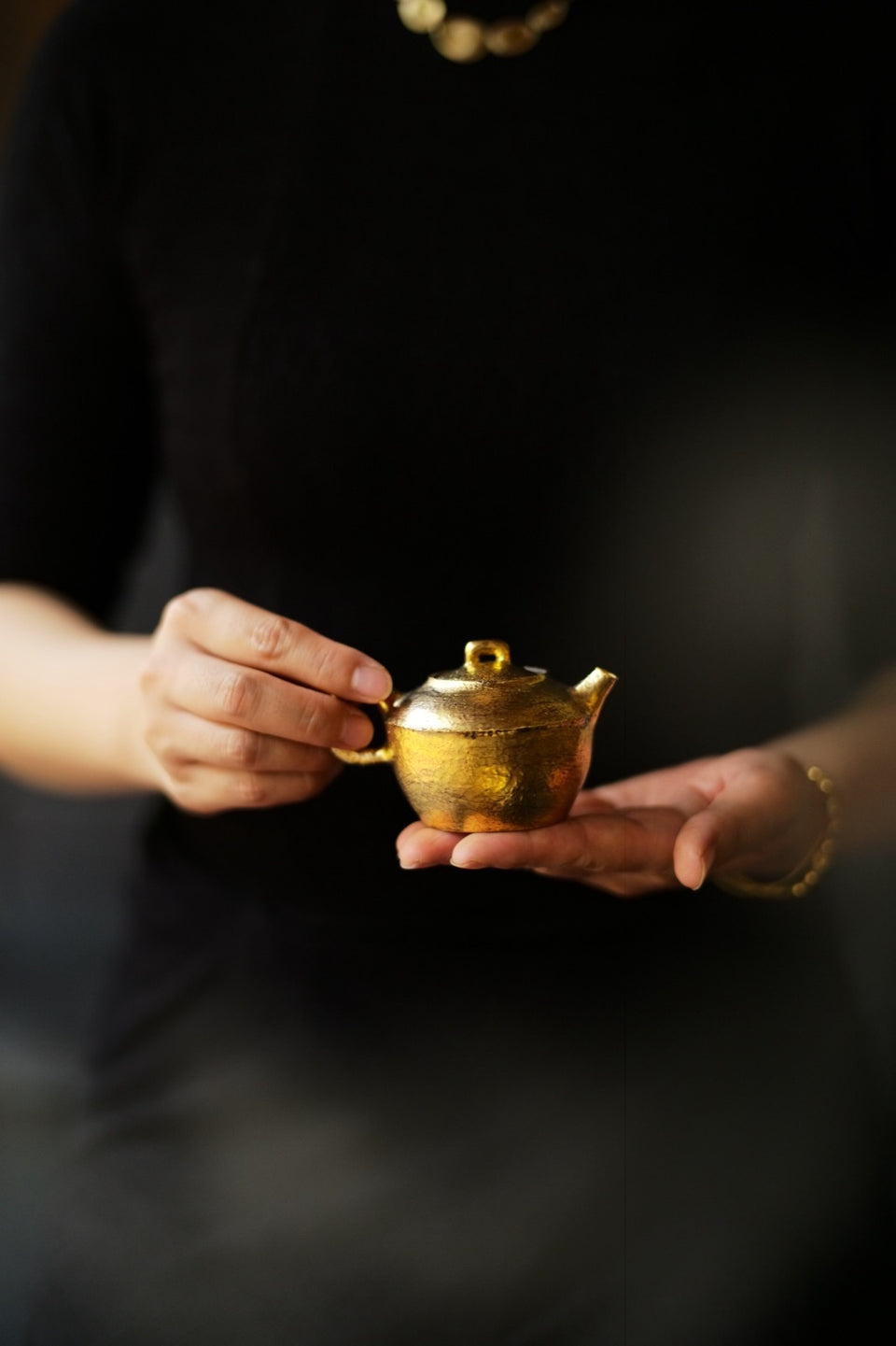 Gold or Silver-glazed "Cut Top" teapot