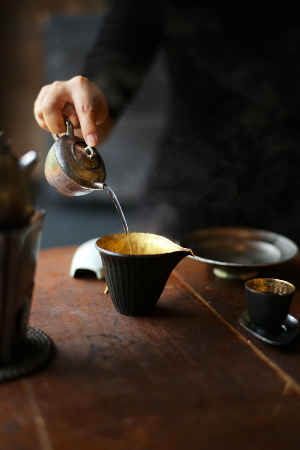 Gold or Silver-glazed "Cut Top" teapot