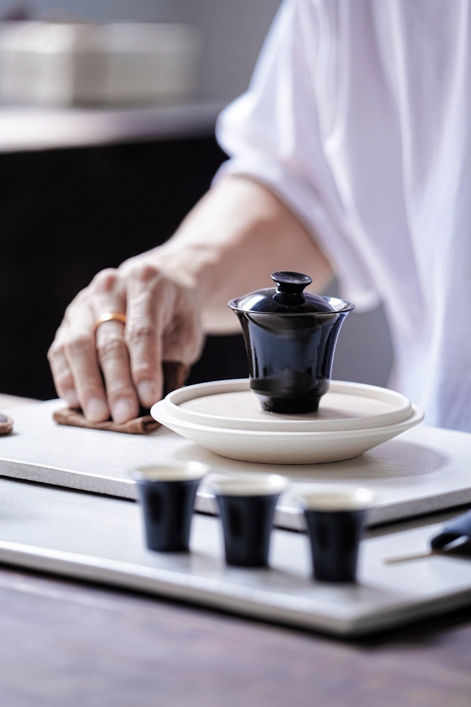 Simple Gongfu Gaiwan in black and silver