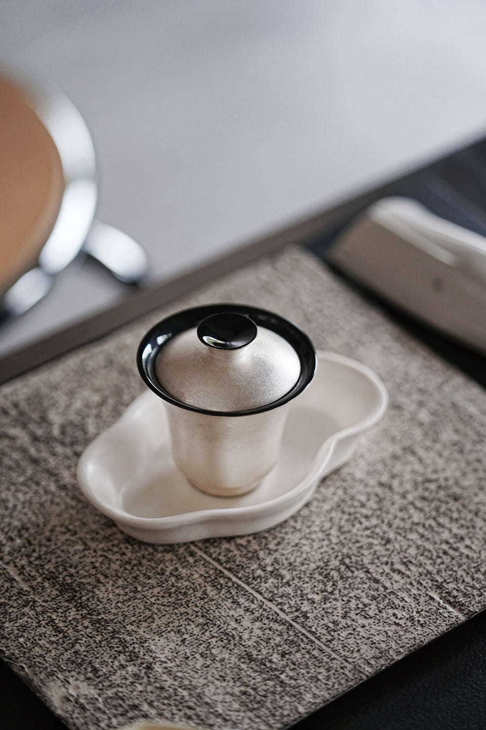 Simple Gongfu Gaiwan in black and silver