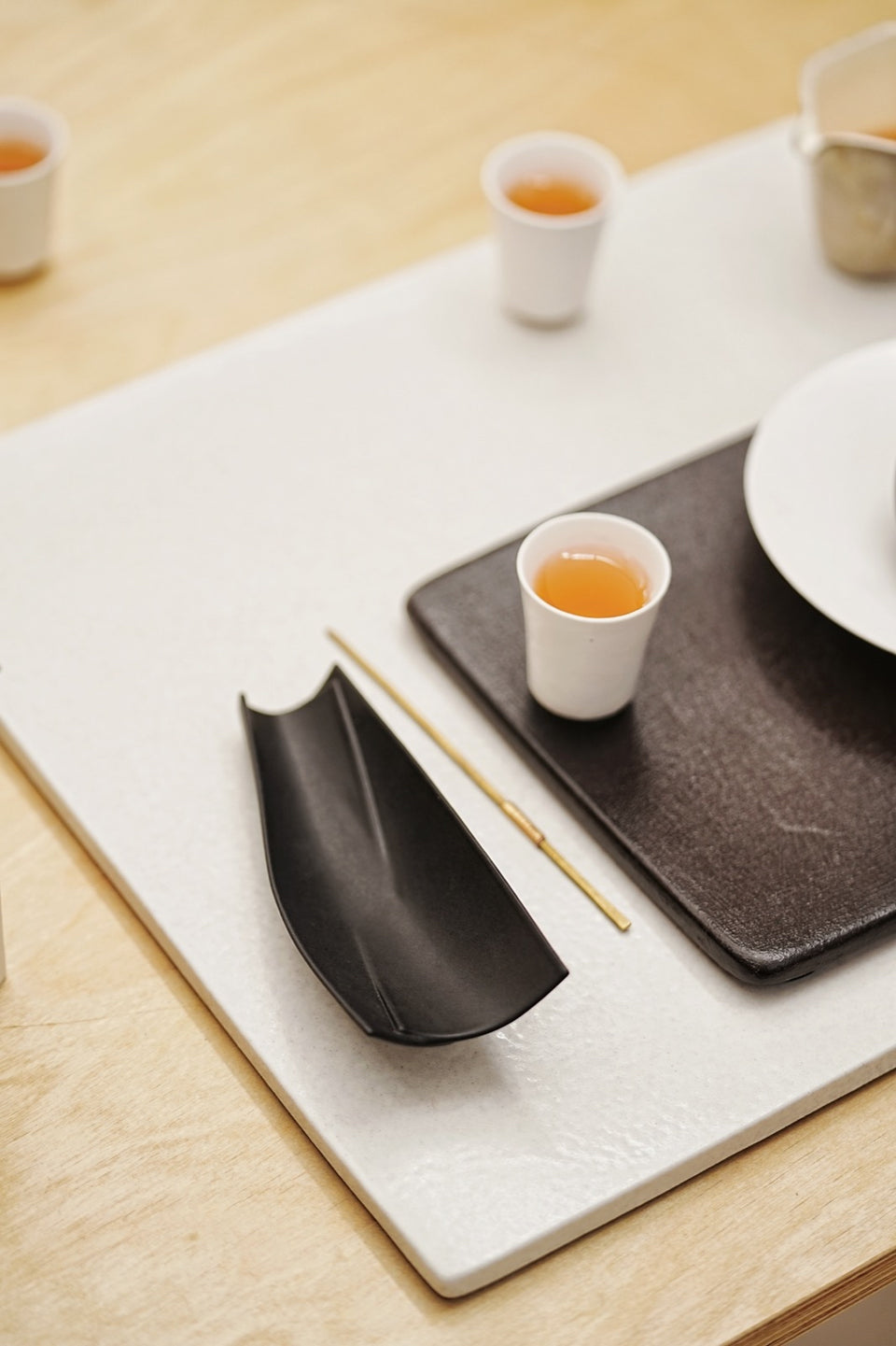 "Origami" Cha Ze Tea Holder in Black