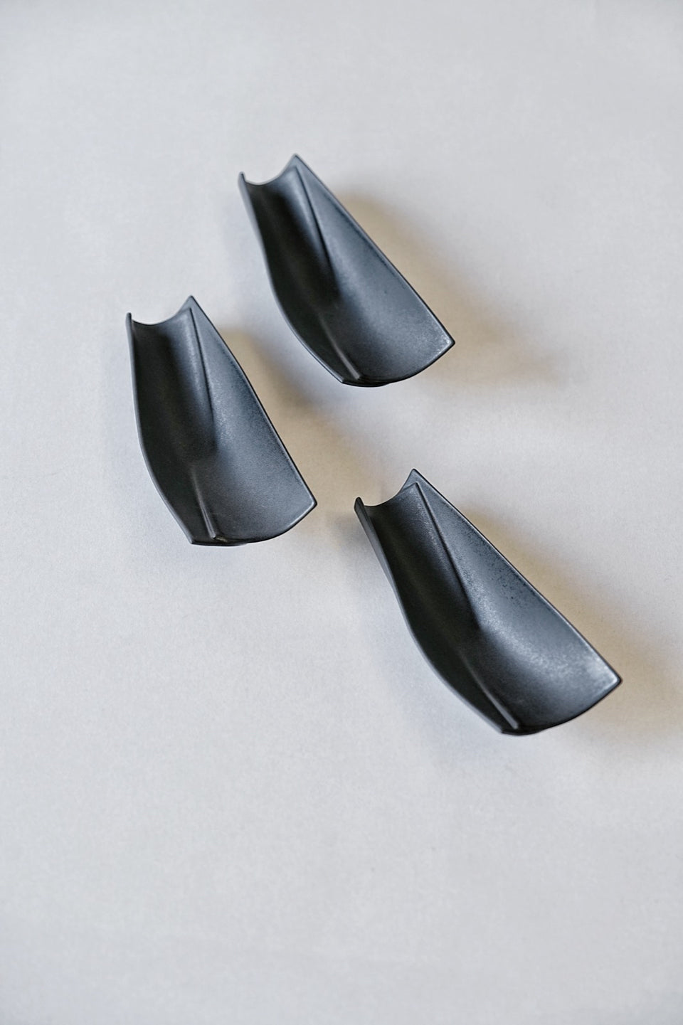 "Origami" Cha Ze Tea Holder in Black