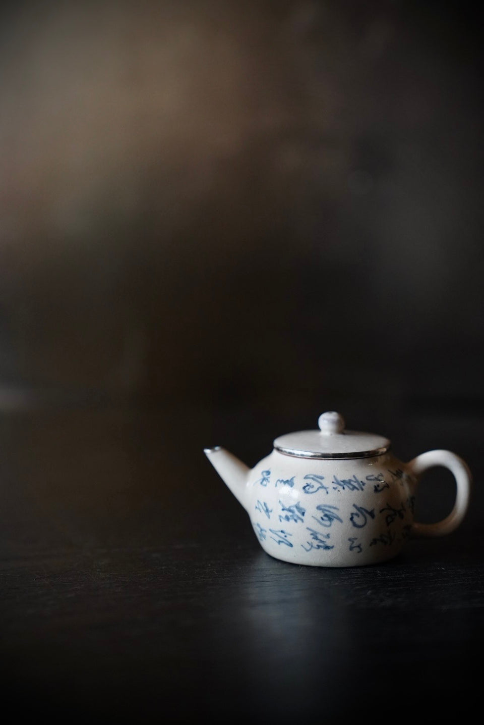 Silver-lined Qinghua Poetry Teapot