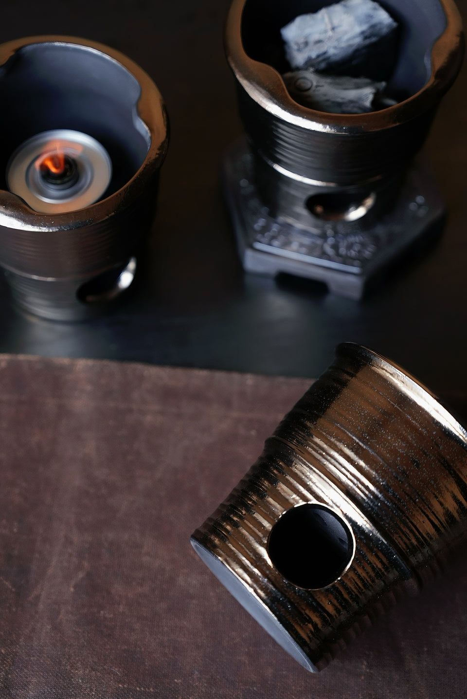 Gold Glaze One-Piece Fenglu Stove