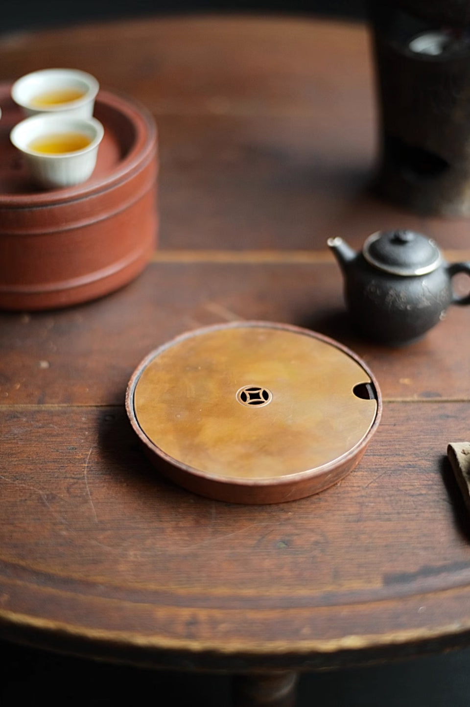 Thin Hui Shan Red Clay Hucheng with Copper Lid