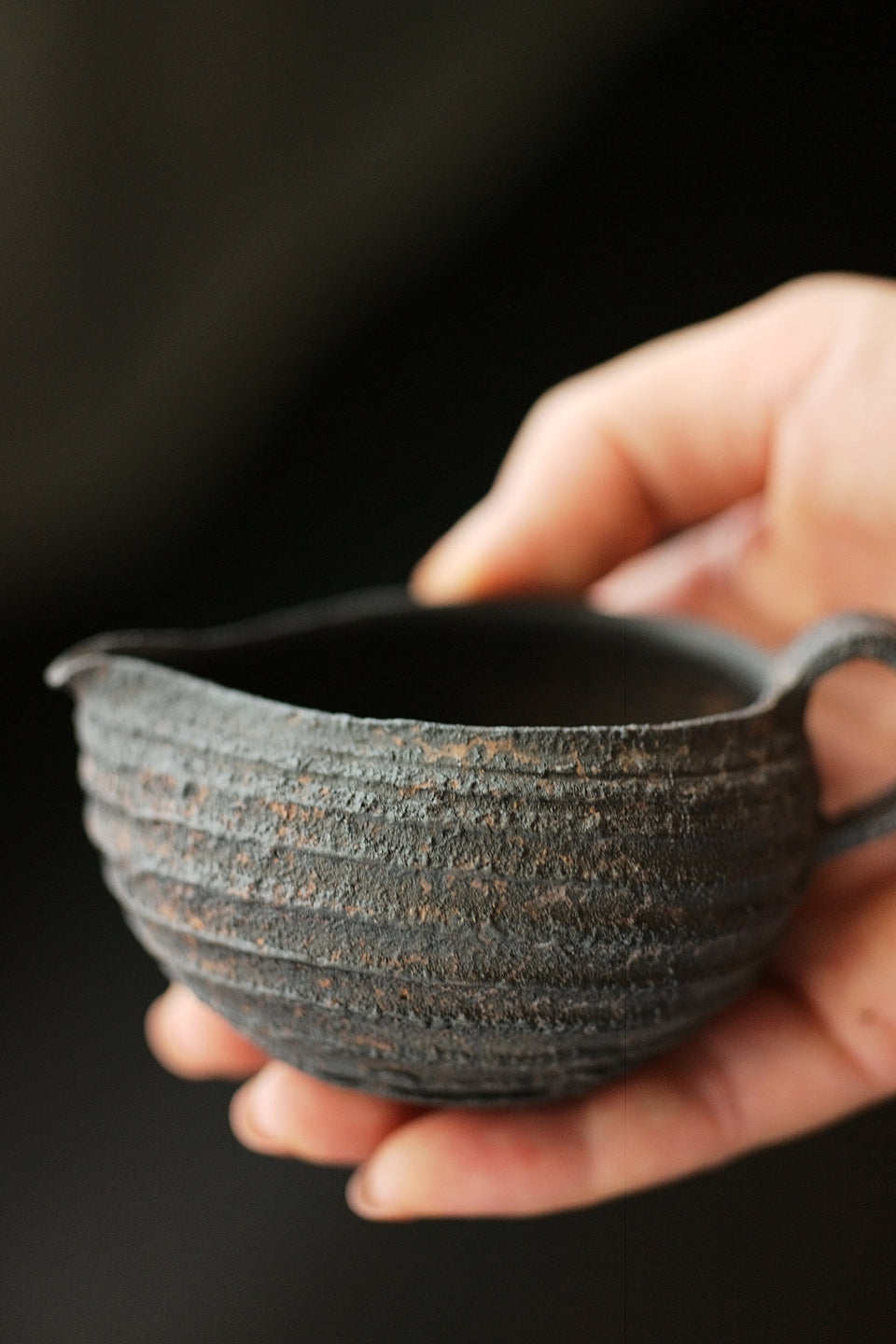 Textured Charcoal Black Clay Pitcher Gongdaobei