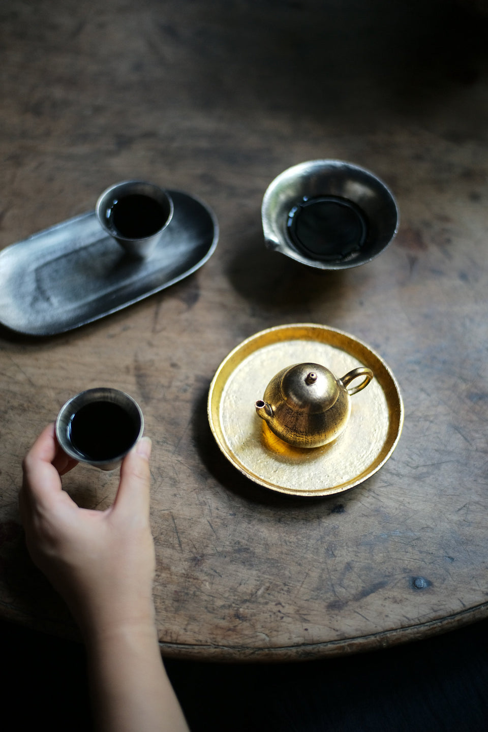 Brushed Gold Pear-Shaped Teapot by Song Feng · 70ml