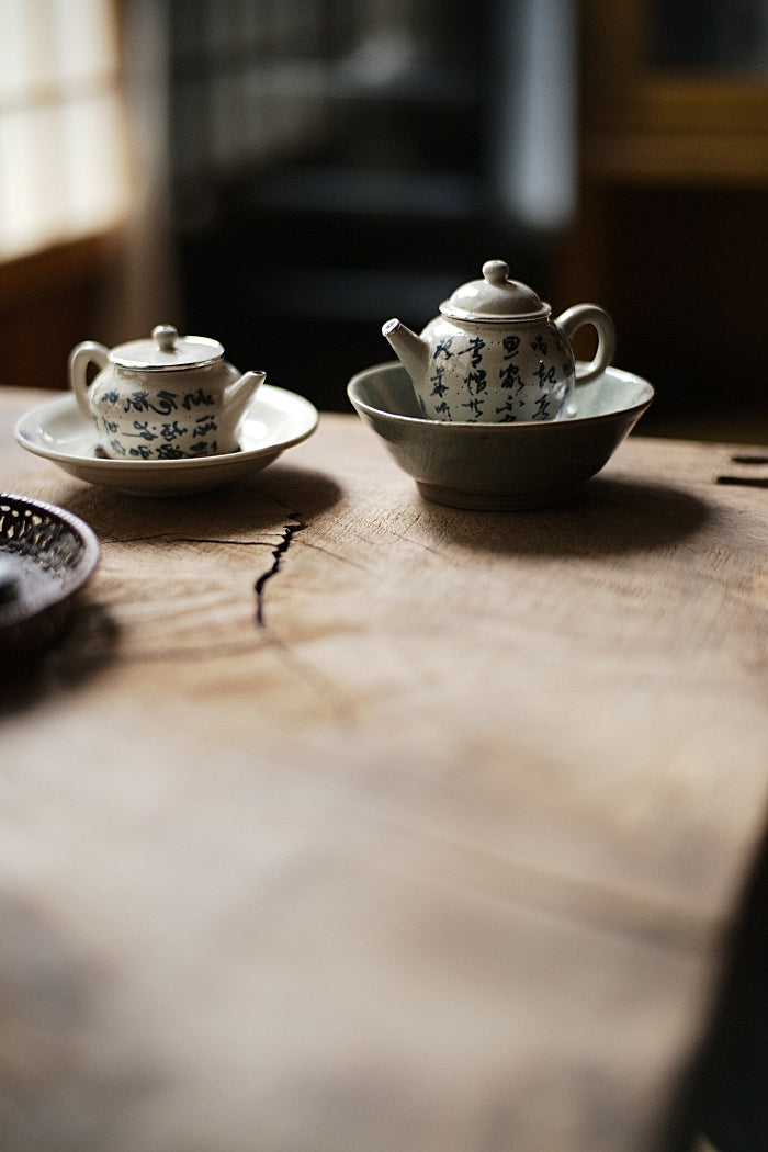 Silver-lined Qinghua Poetry Teapot