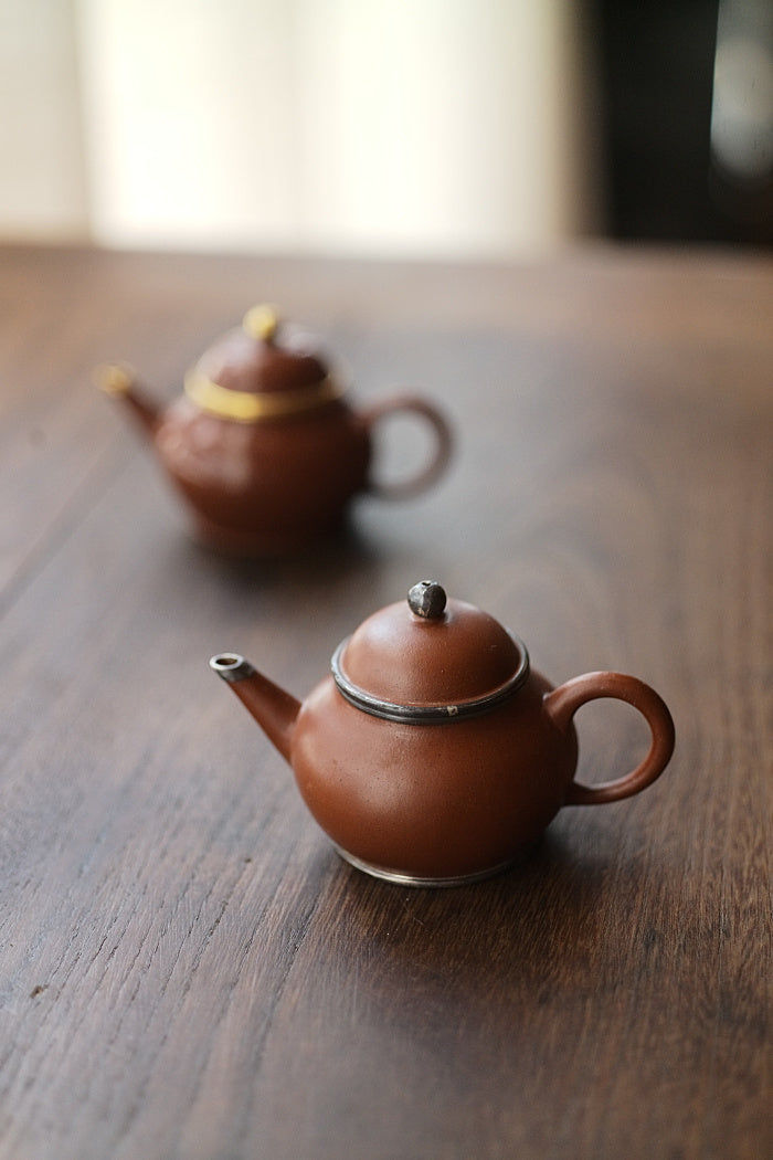 Silver Linings Zisha Teapot