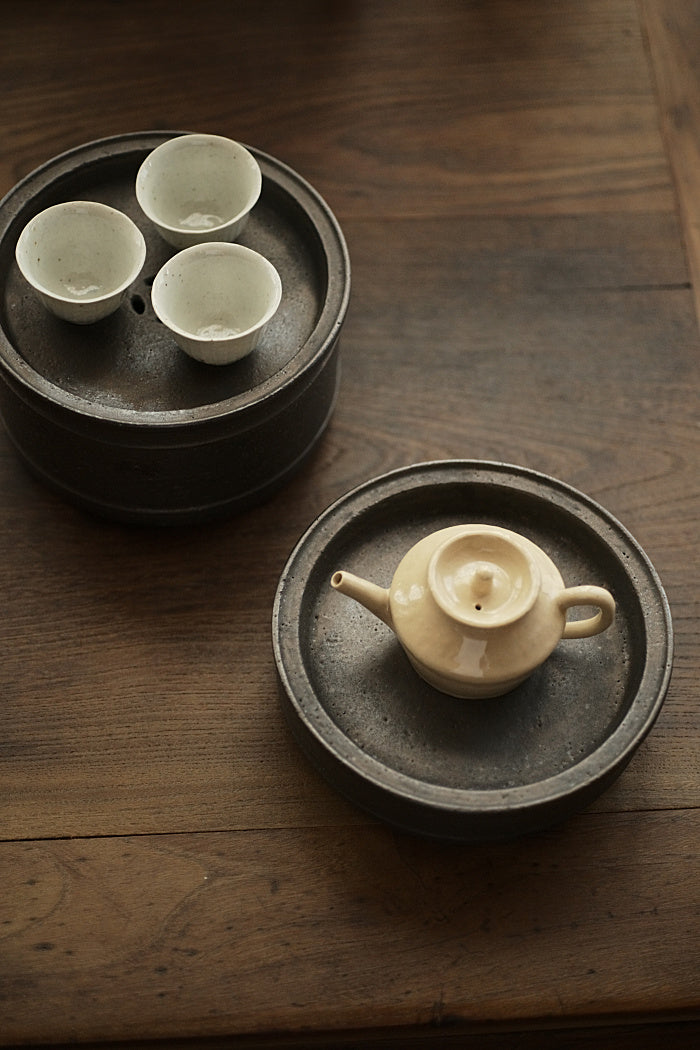 Two-Piece Ceramic Hucheng with Coin-Shaped Hole