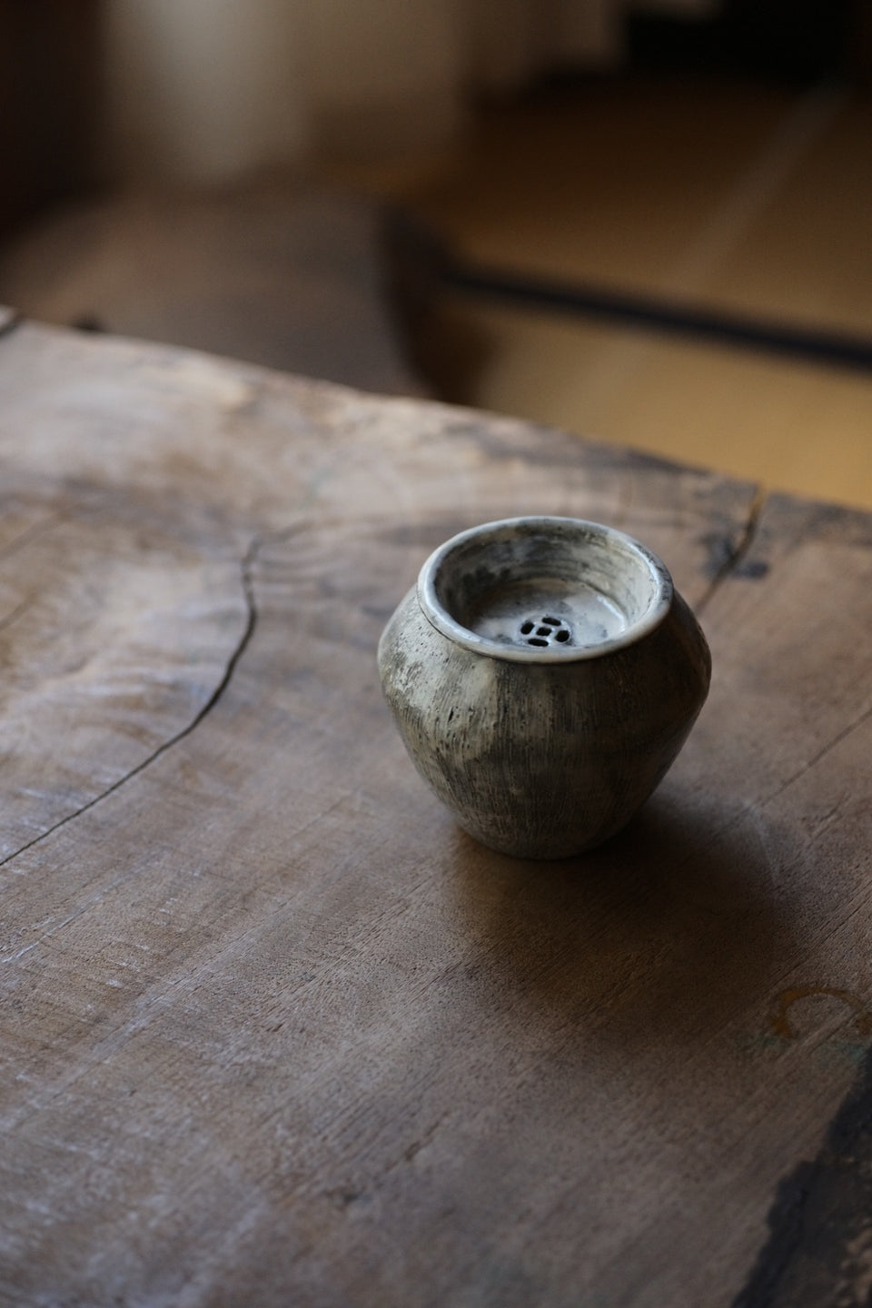 Brushed Glaze Coin-Shaped Jianshui Wash Bowl