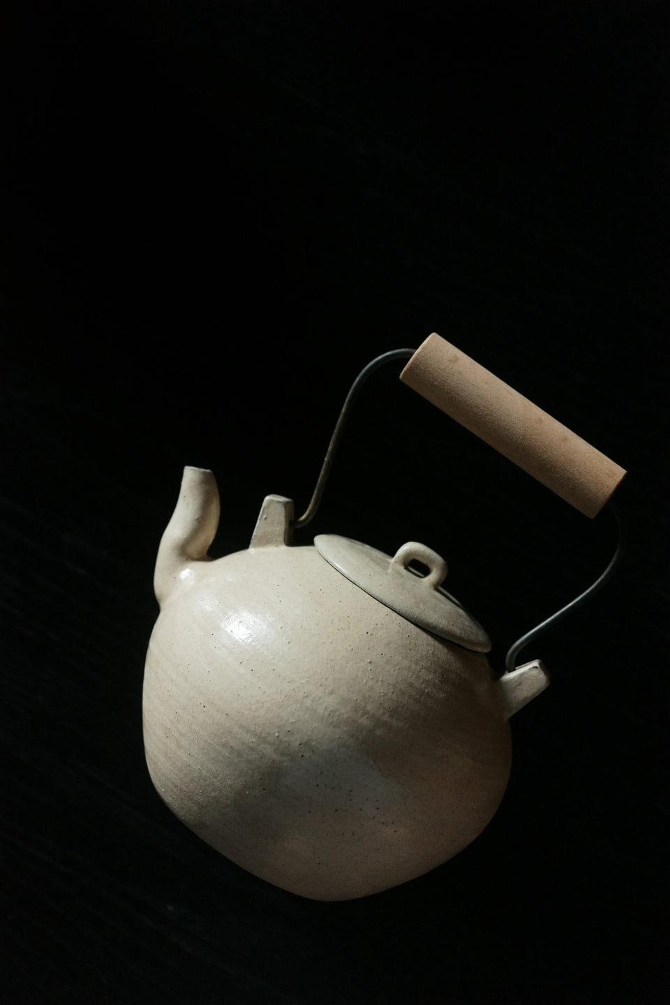 Wood-Handled White Powder Glaze Clay Tea Kettle