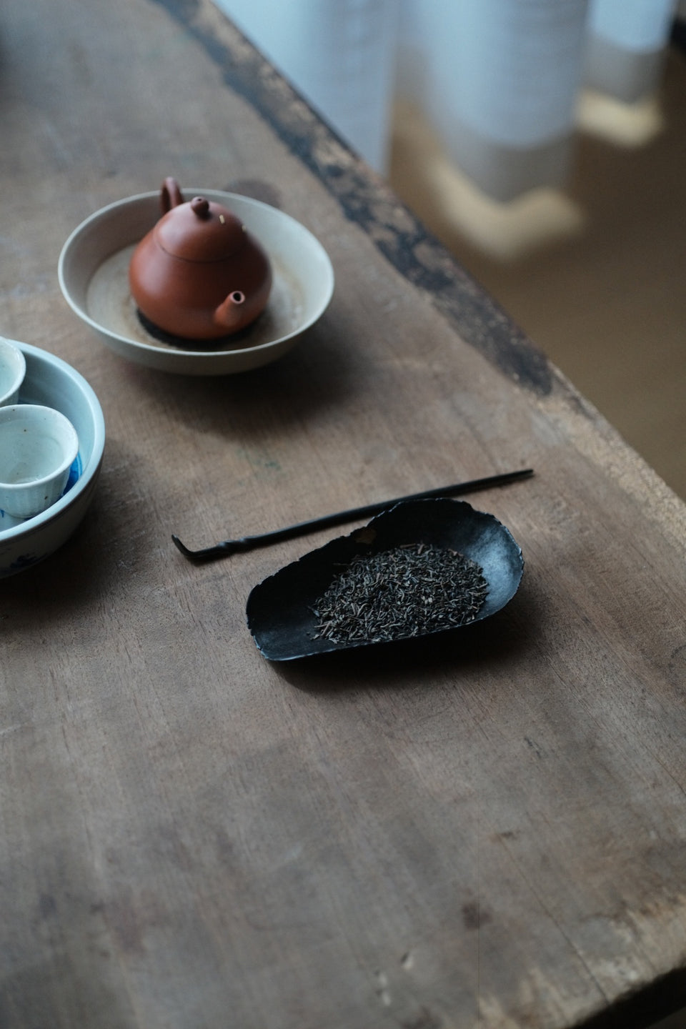 Iron and Copper Cha Ze Tea Holder and Tea Scoop