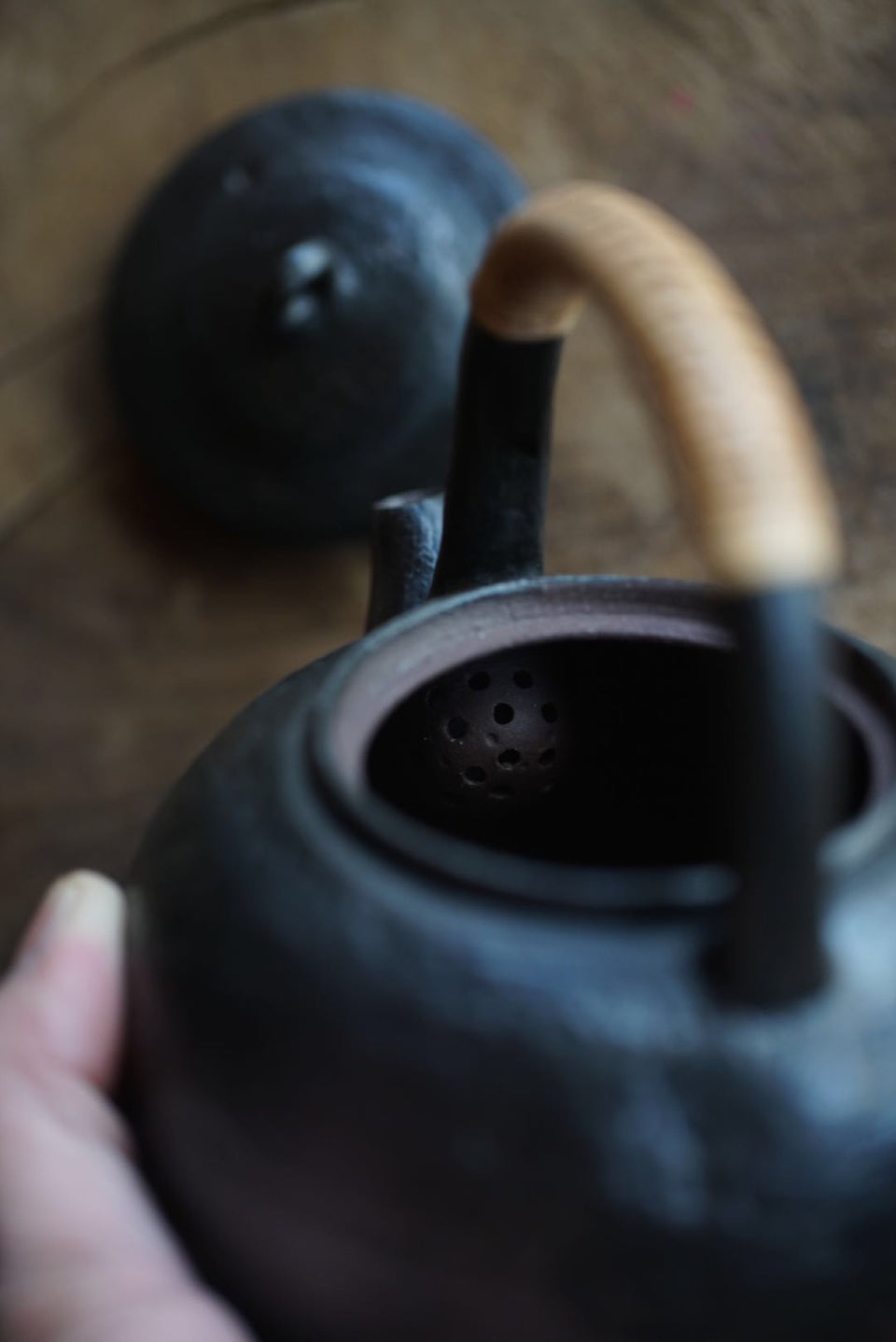 Textured Clay Kettle with Bamboo Skin Handle