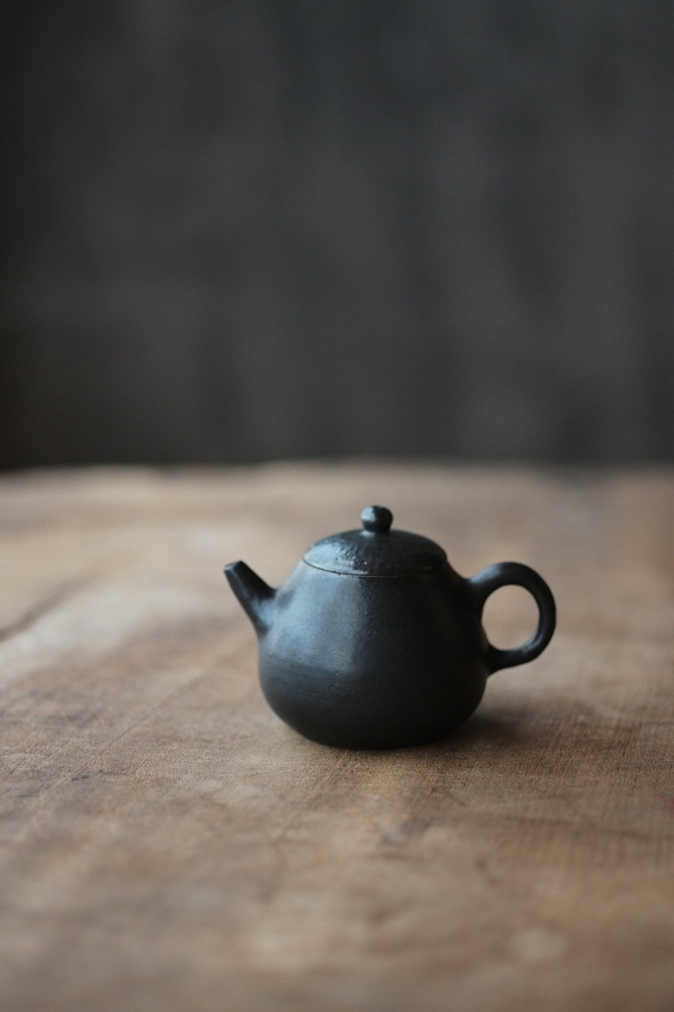 Cute Deep Black Glaze Teapot
