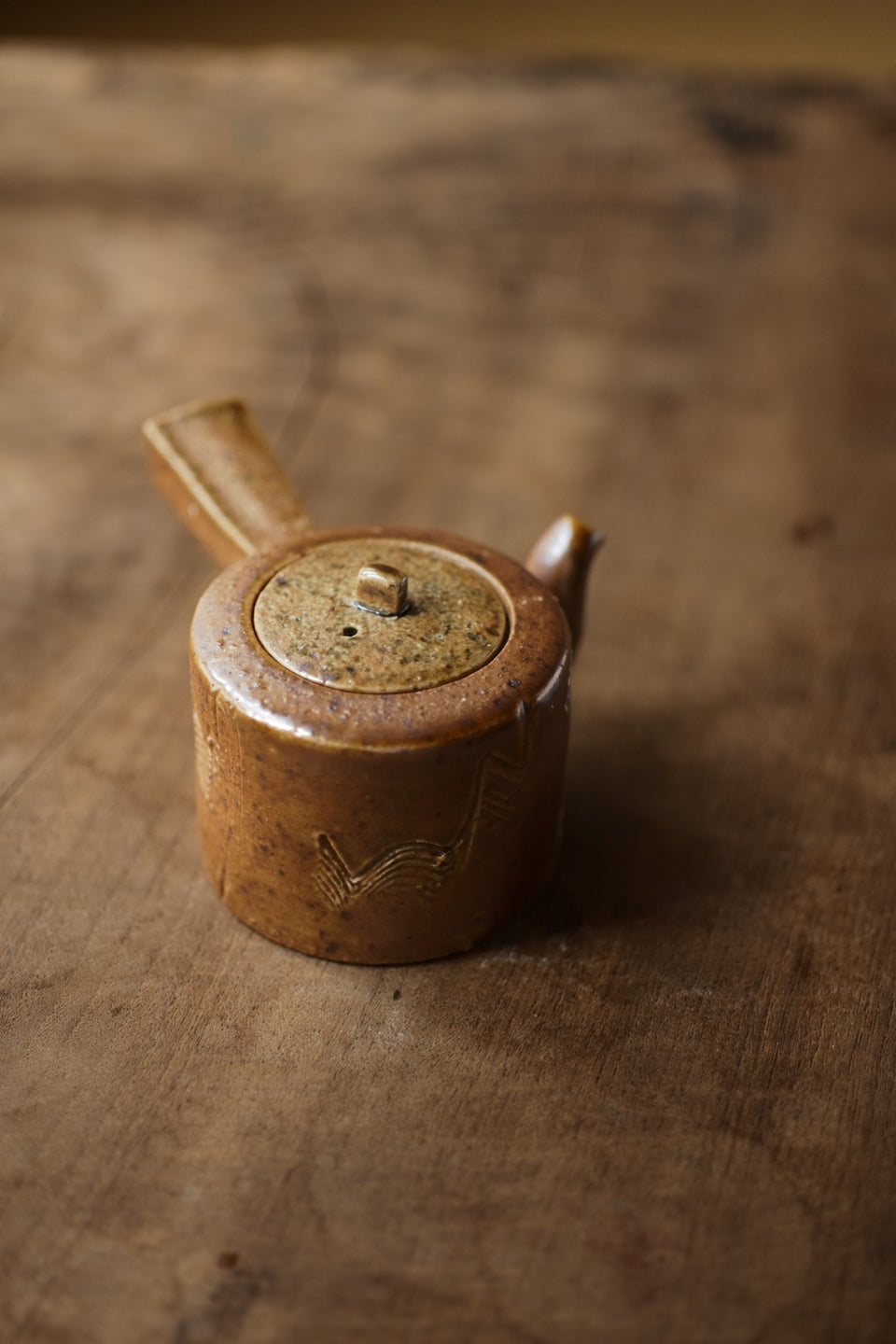 Handmade Firewood-Shaped Side Handle Teapot - Xiao Yang